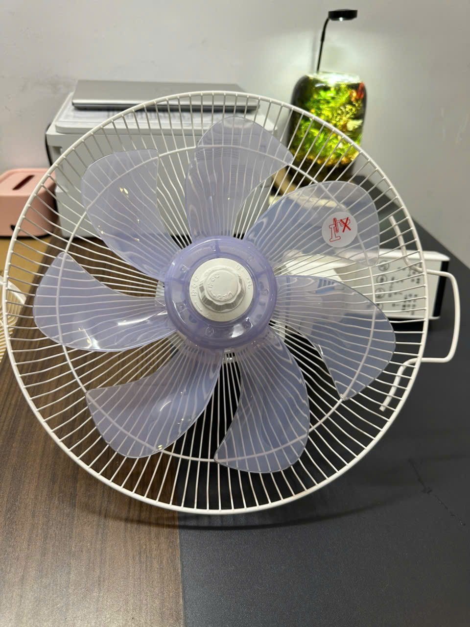 Quạt treo tường Toshiba TF-30RK29